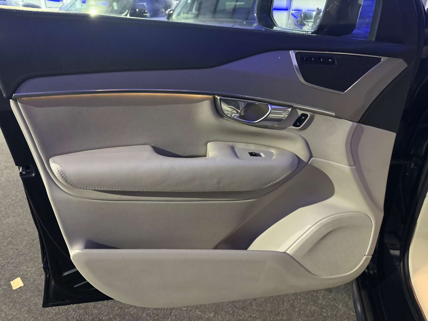 Used Volvo XC90 2015 for sale - 76921270: Photo 33