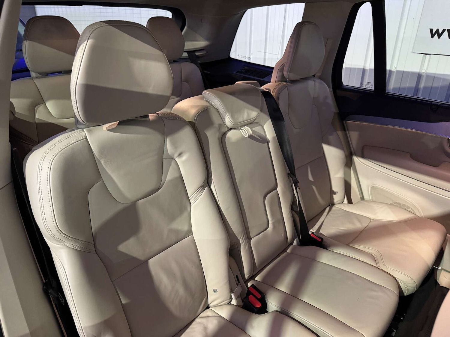 Used Volvo XC90 2015 for sale - 76921270: Photo 43