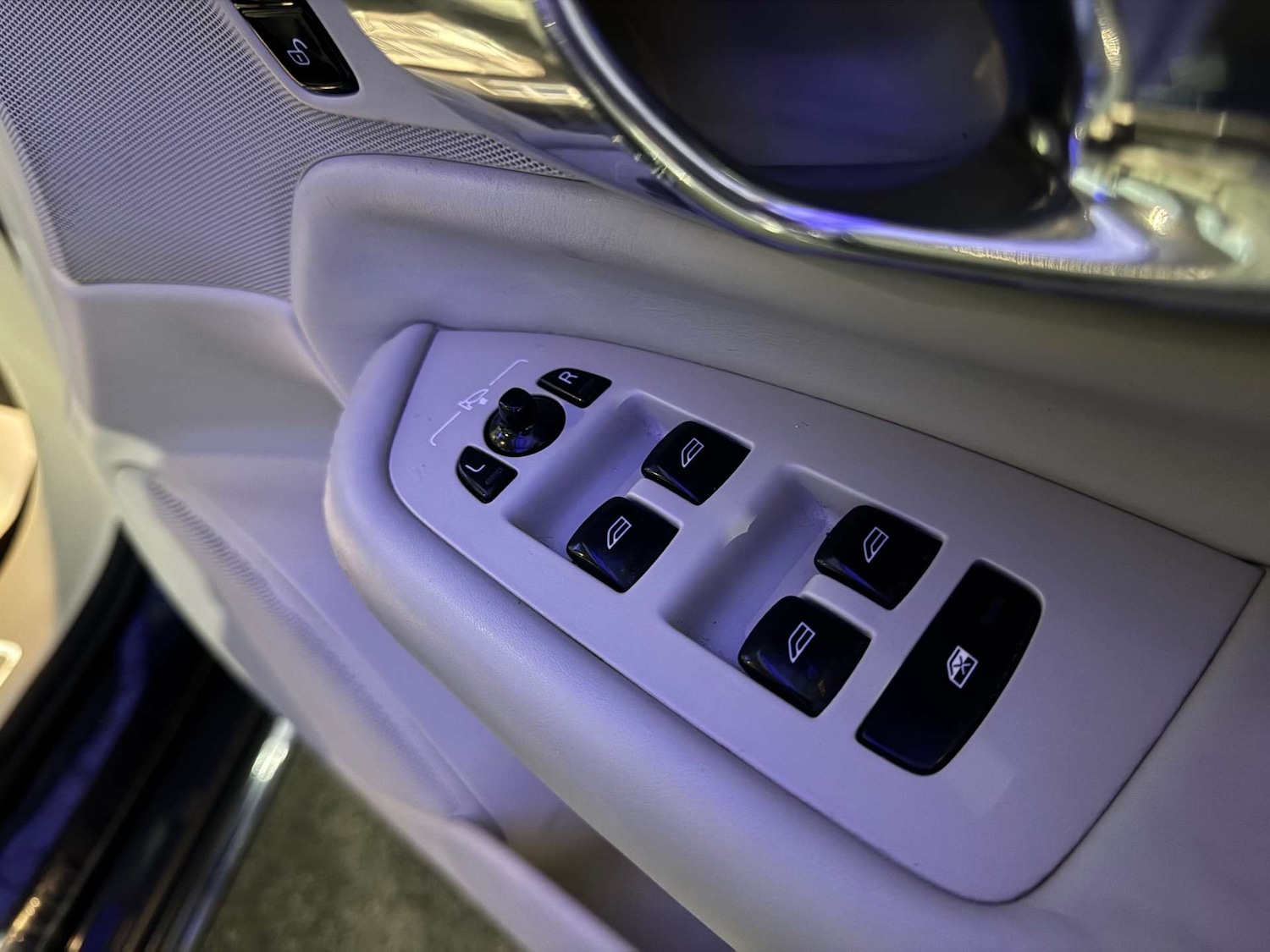 Used Volvo XC90 2015 for sale - 76921270: Photo 52