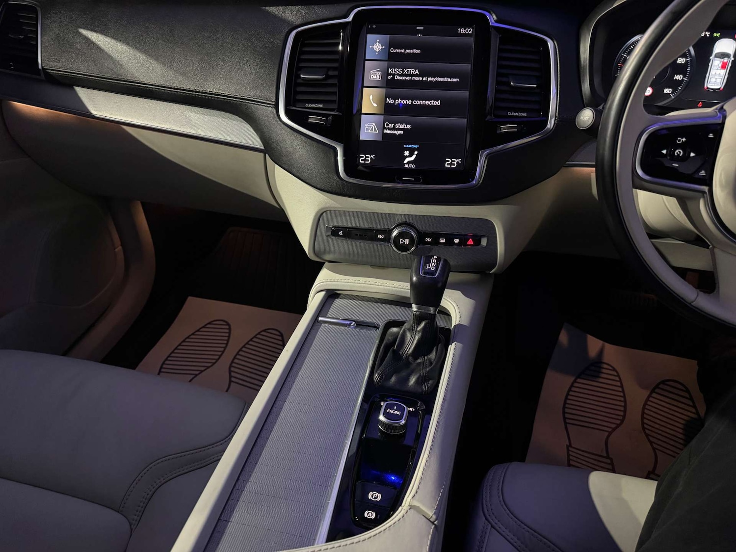 Used Volvo XC90 2015 for sale - 76921270: Photo 64