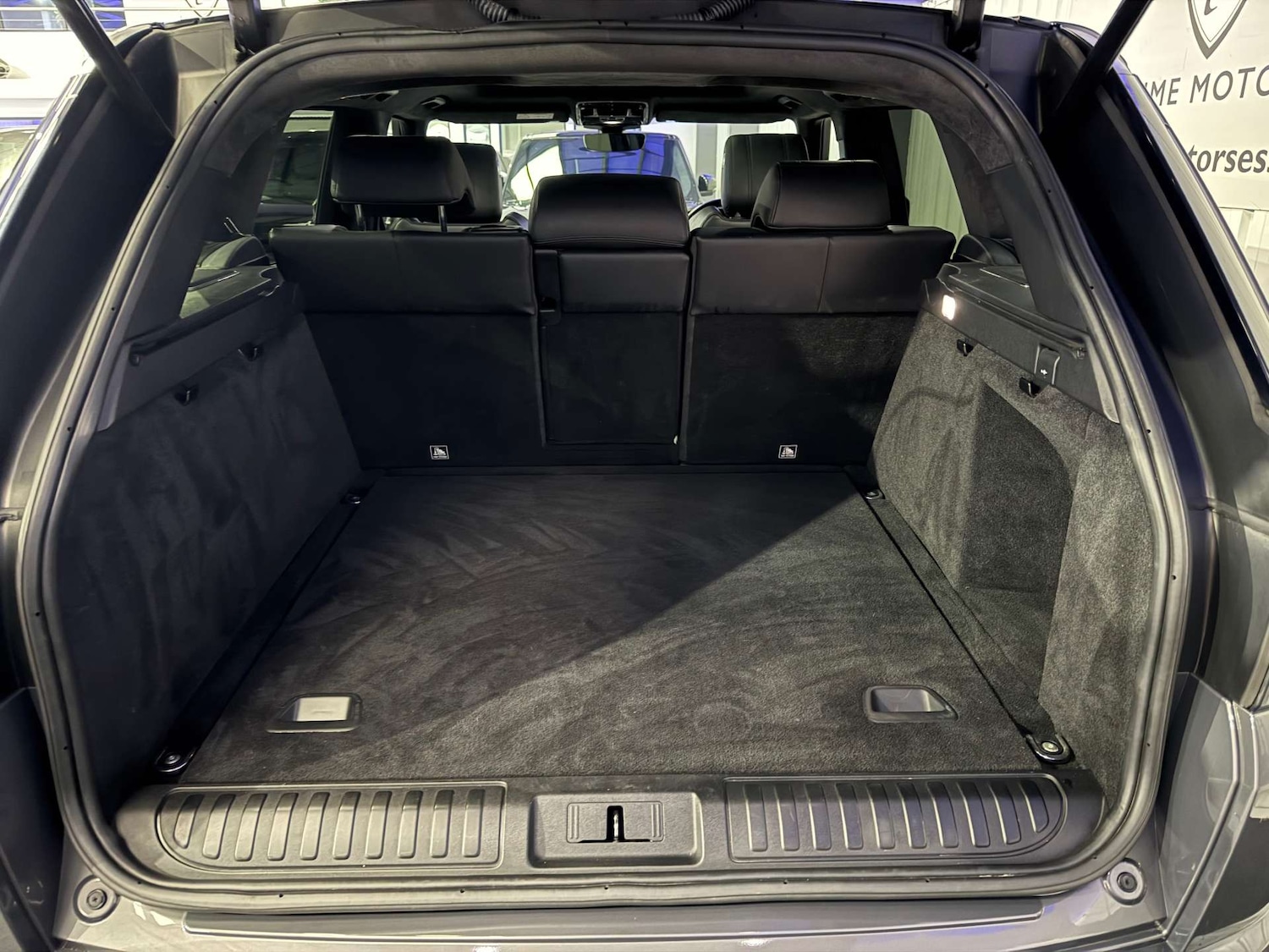 Used Land Rover Range Rover Sport 2017 for sale - 76983908: Photo 19