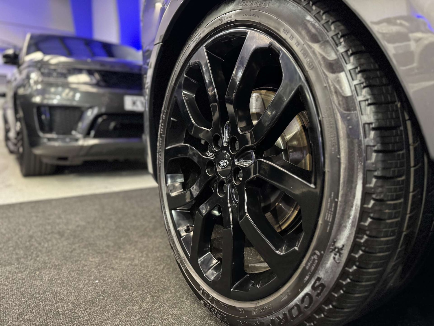 Used Land Rover Range Rover Sport 2017 for sale - 76983908: Photo 25