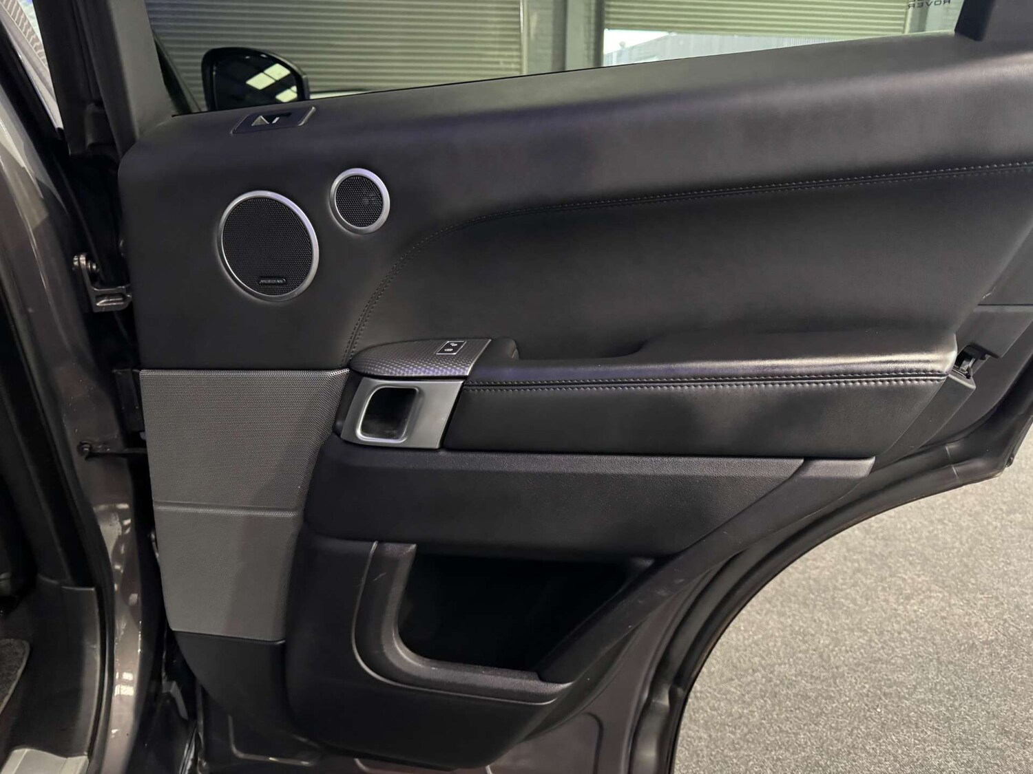 Used Land Rover Range Rover Sport 2017 for sale - 76983908: Photo 48