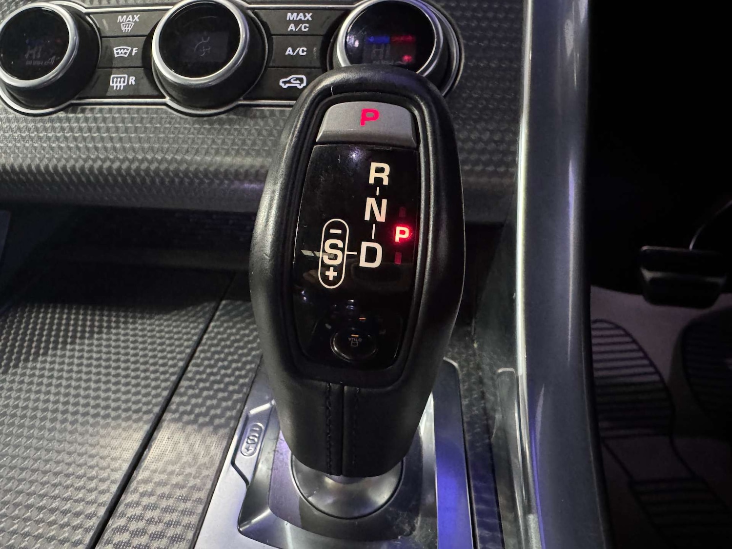 Used Land Rover Range Rover Sport 2017 for sale - 76983908: Photo 70