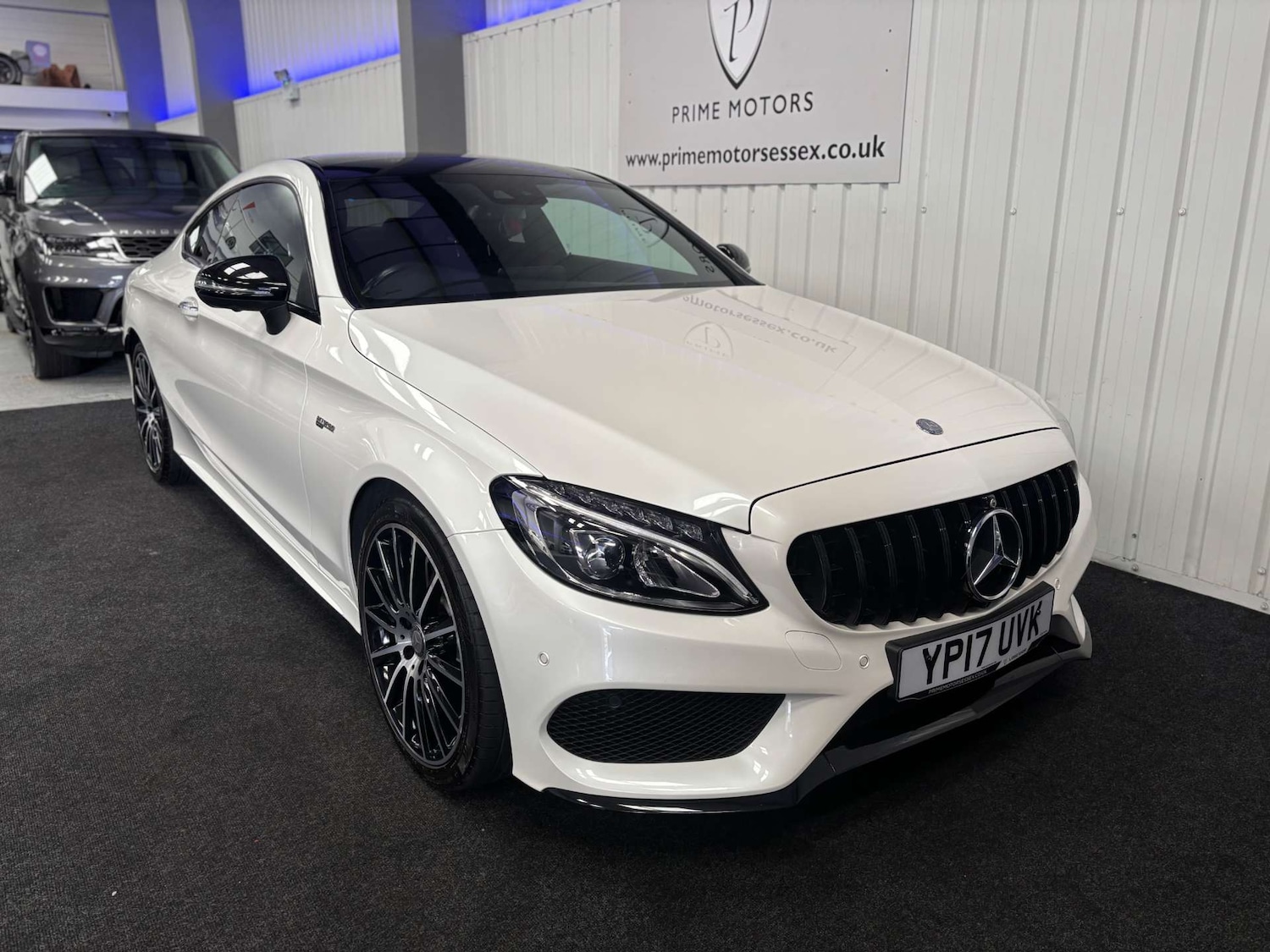 Used Mercedes-Benz C Class 2017 for sale - 76601946: Photo 2