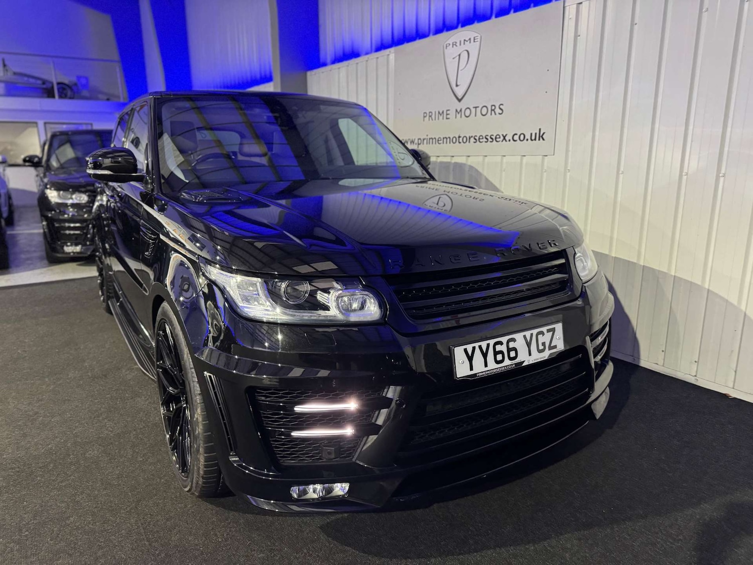 Used Land Rover Range Rover Sport 2017 for sale - 78068126: Photo 3