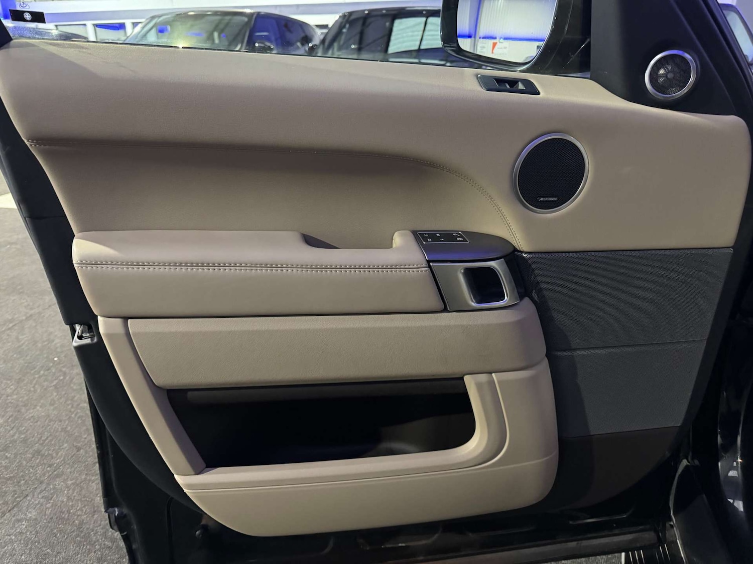 Used Land Rover Range Rover Sport 2017 for sale - 78068126: Photo 37