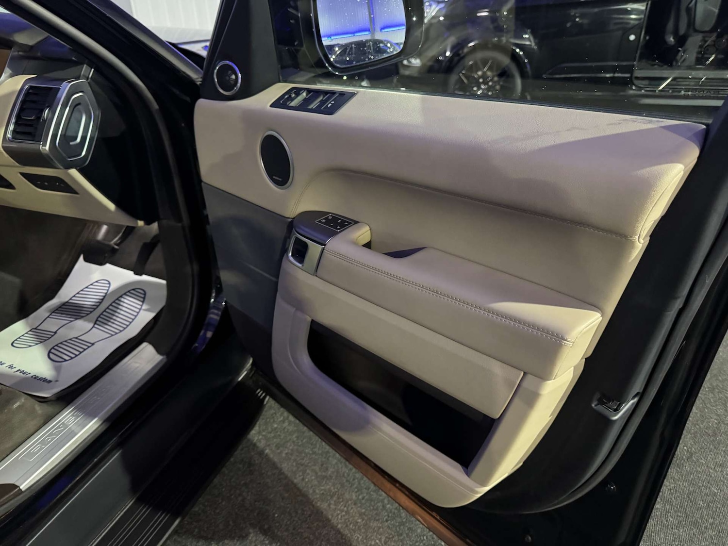 Used Land Rover Range Rover Sport 2017 for sale - 78068126: Photo 58