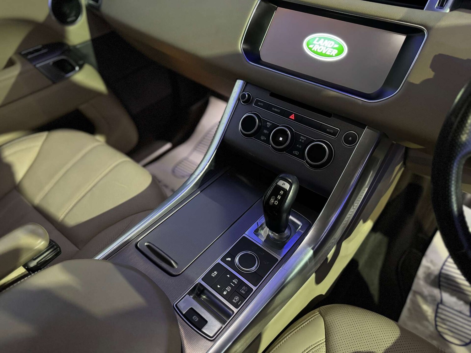 Used Land Rover Range Rover Sport 2017 for sale - 78068126: Photo 72