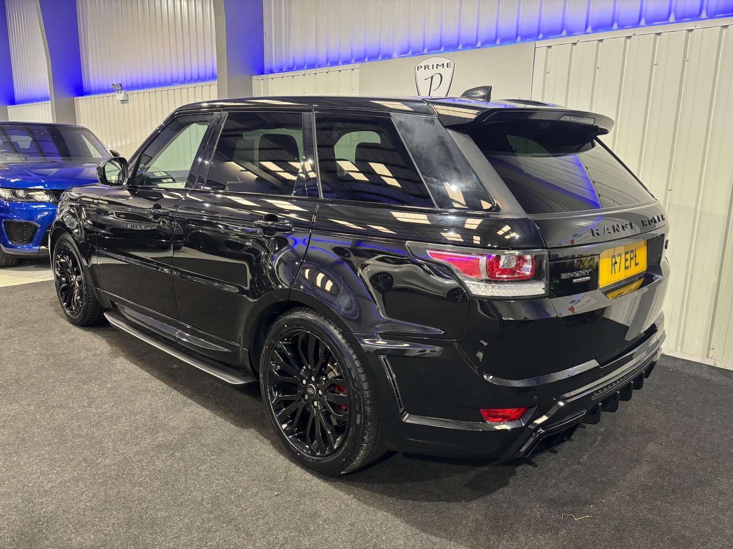 Used Land Rover Range Rover Sport 2016 for sale - 76266409: Photo 10