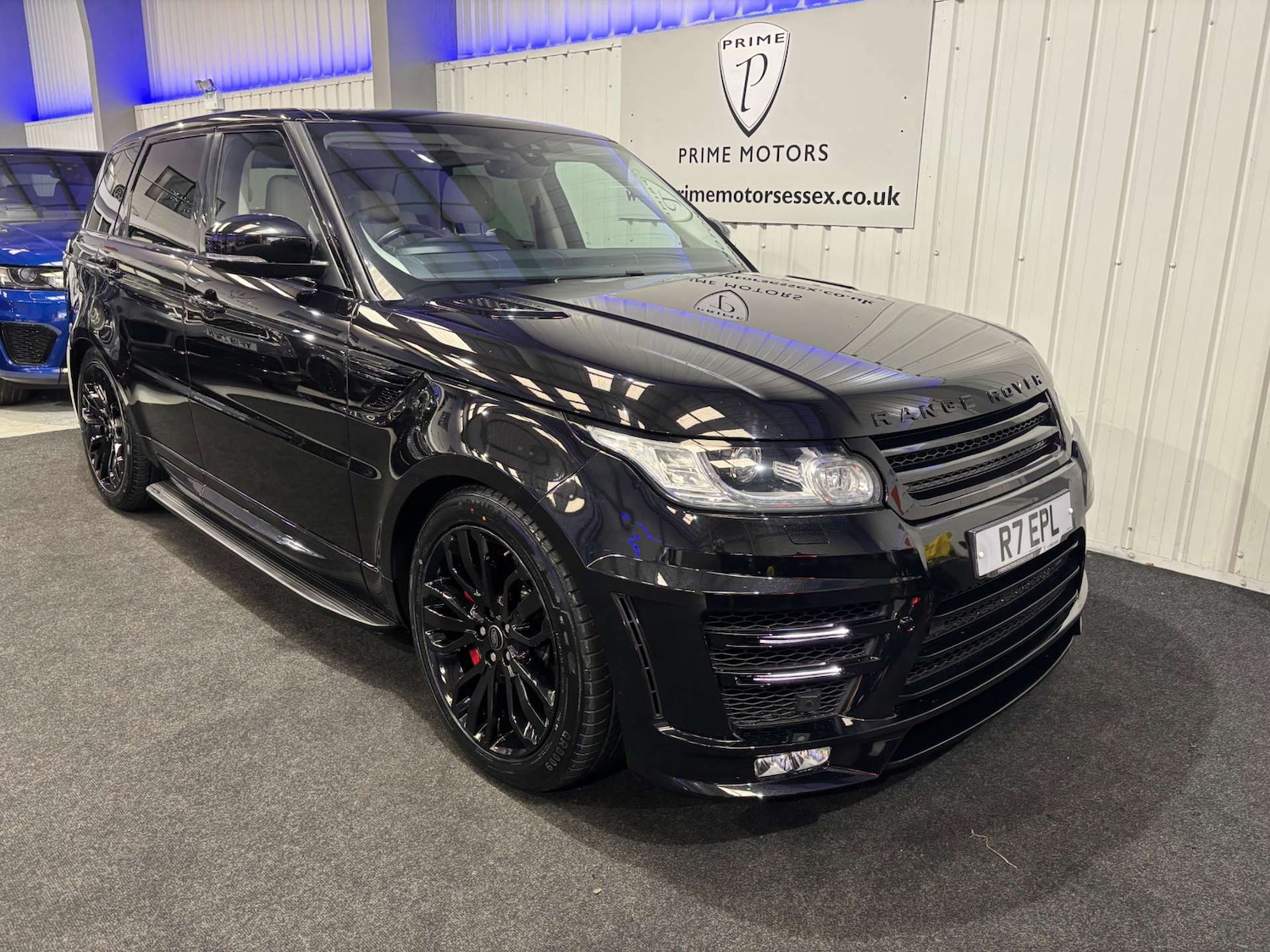 Used Land Rover Range Rover Sport 2016 for sale - 76266409: Photo 2