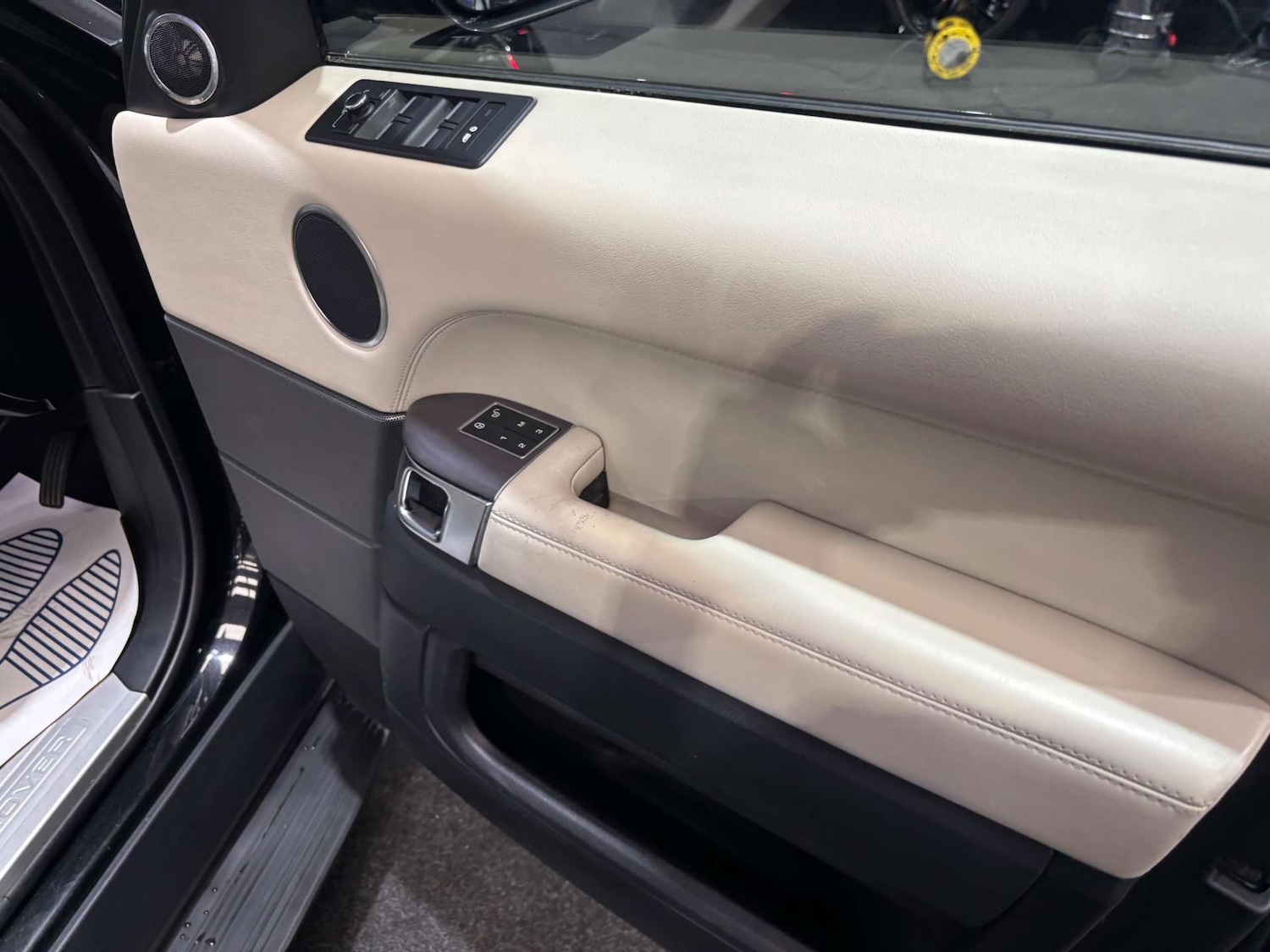 Used Land Rover Range Rover Sport 2016 for sale - 76266409: Photo 44