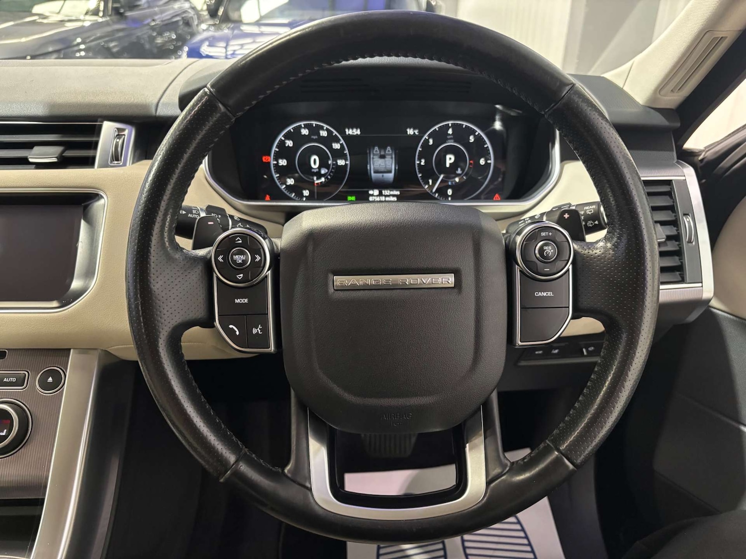 Used Land Rover Range Rover Sport 2016 for sale - 76266409: Photo 62
