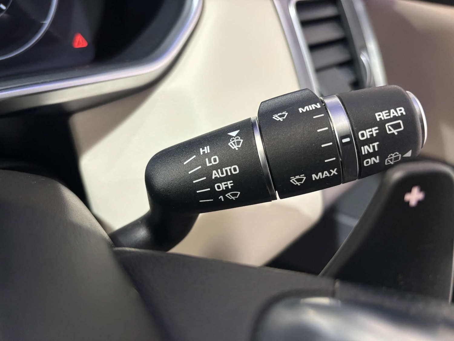Used Land Rover Range Rover Sport 2016 for sale - 76266409: Photo 64