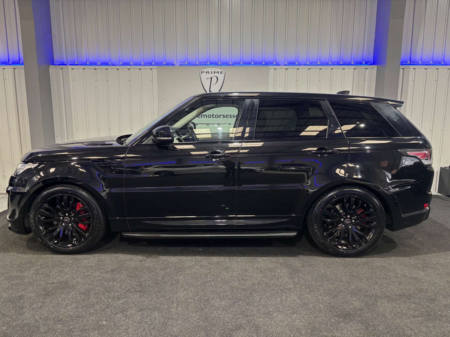 Used Land Rover Range Rover Sport 2016 for sale - 76266409: Photo 9
