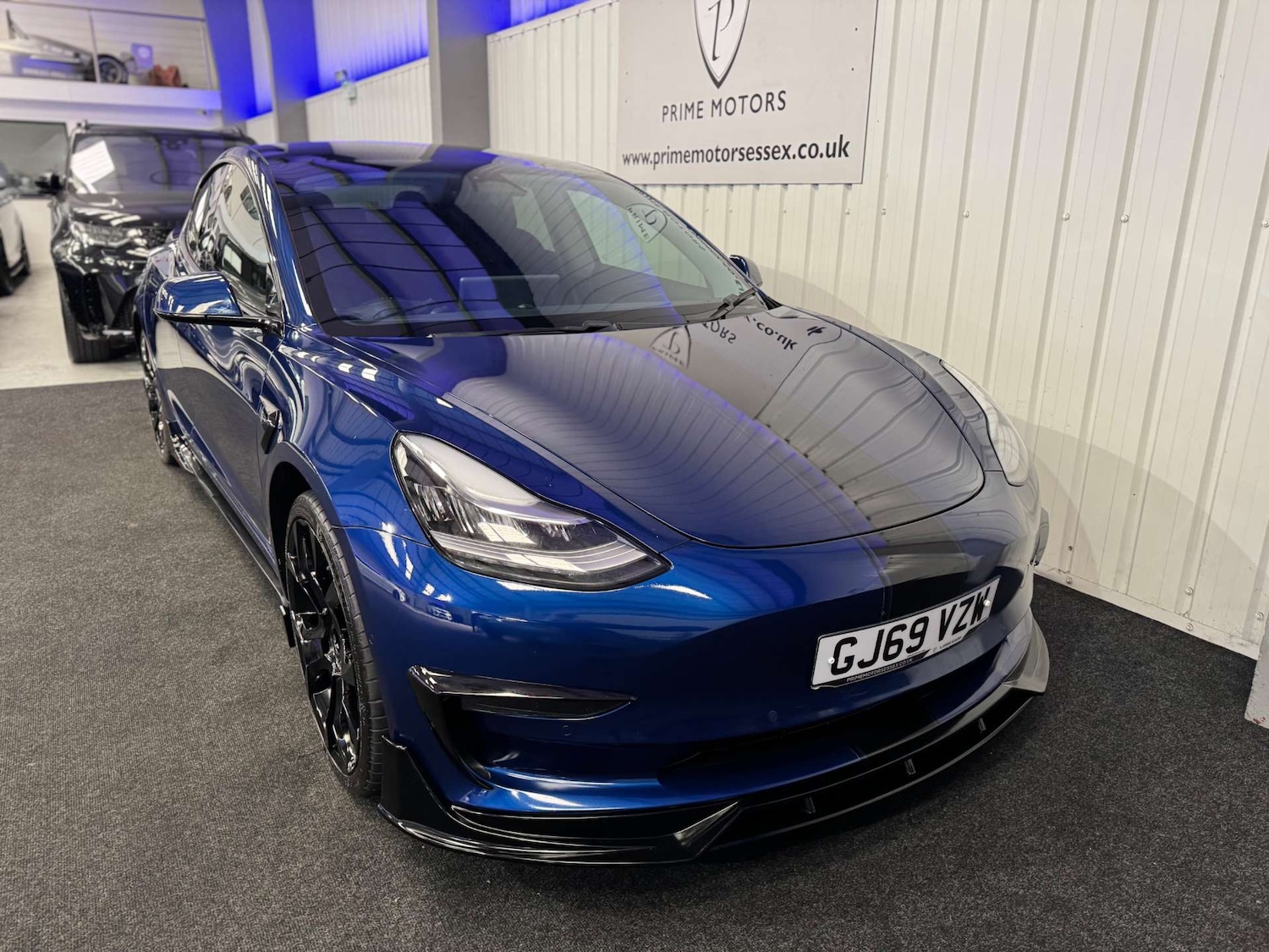 Used Tesla Model 3 2019 for sale - 77877306: Photo 3