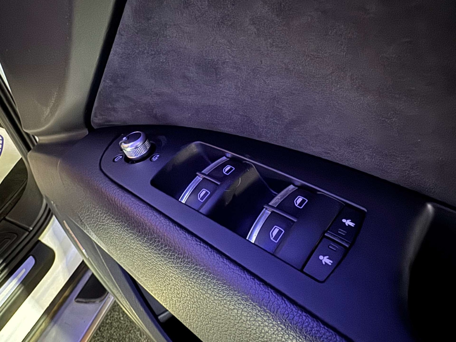 Used Audi Q7 2012 for sale - 77030754: Photo 55