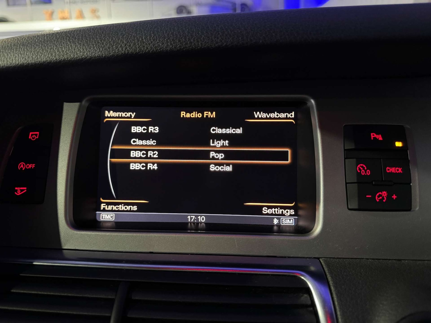 Used Audi Q7 2012 for sale - 77030754: Photo 66