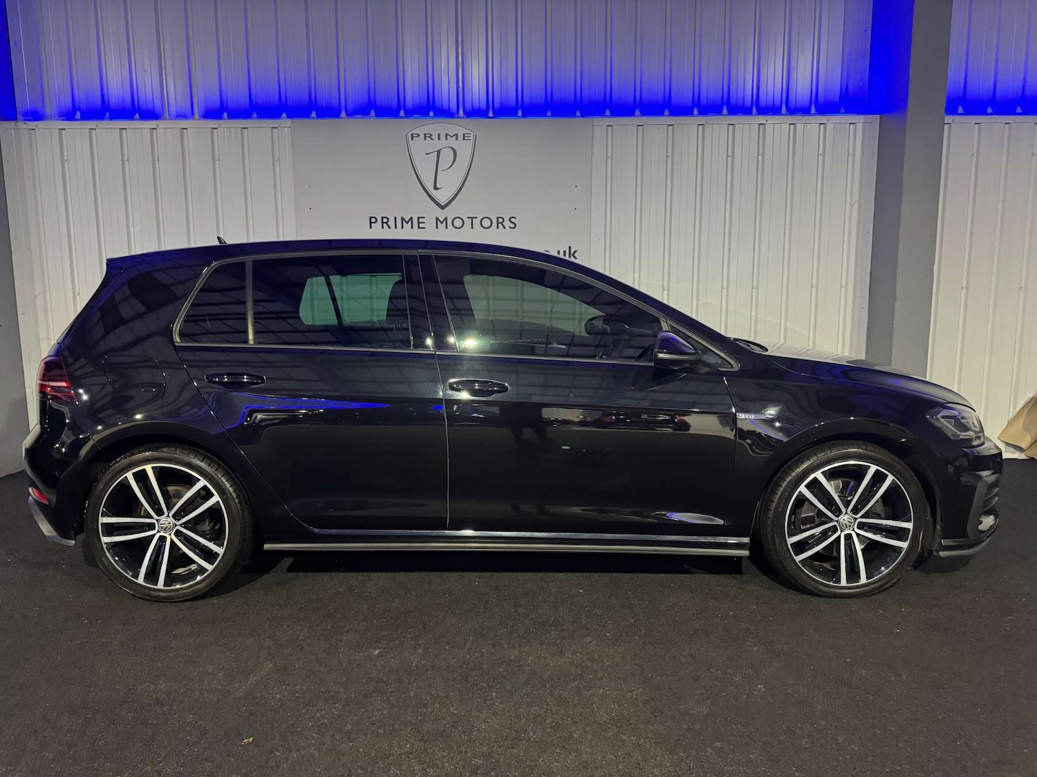 Used Volkswagen Golf 2018 for sale - 77193215: Photo 22