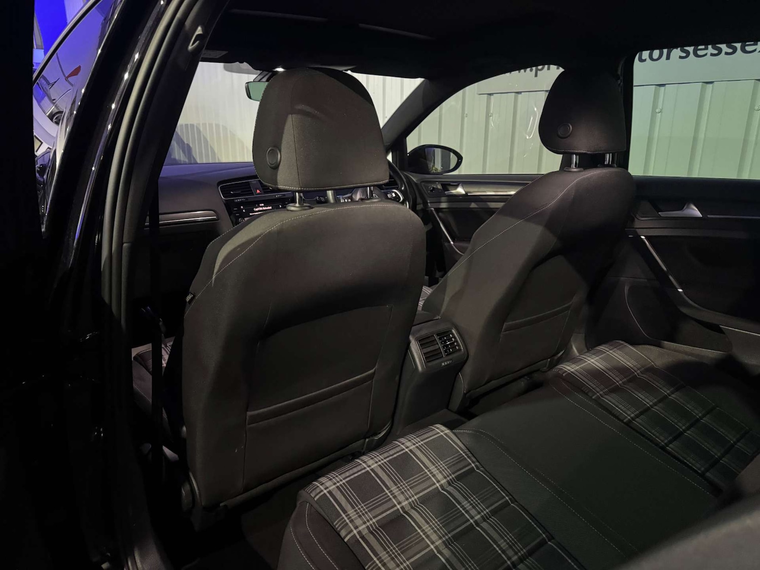 Used Volkswagen Golf 2018 for sale - 77193215: Photo 38