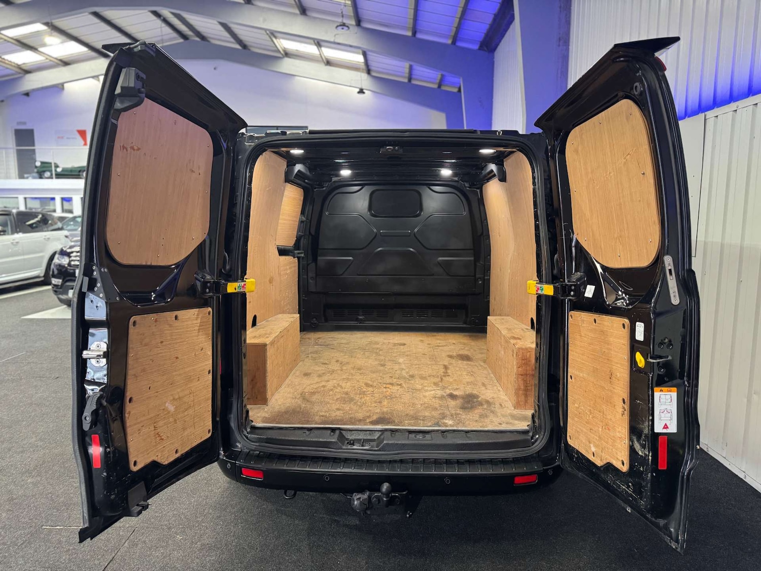 Used Ford Transit Custom 2021 for sale - 77061772: Photo 18