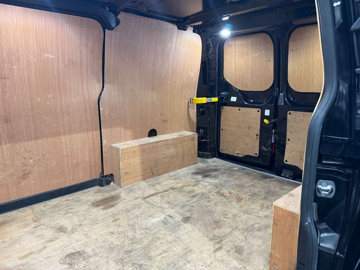 Used Ford Transit Custom 2021 for sale - 77061772: Photo 31