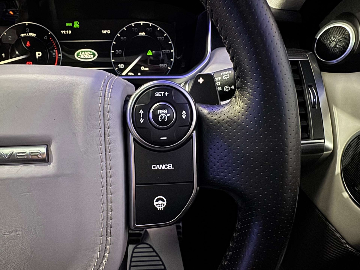 Used Land Rover Range Rover Sport 2015 for sale - 76577485: Photo 76