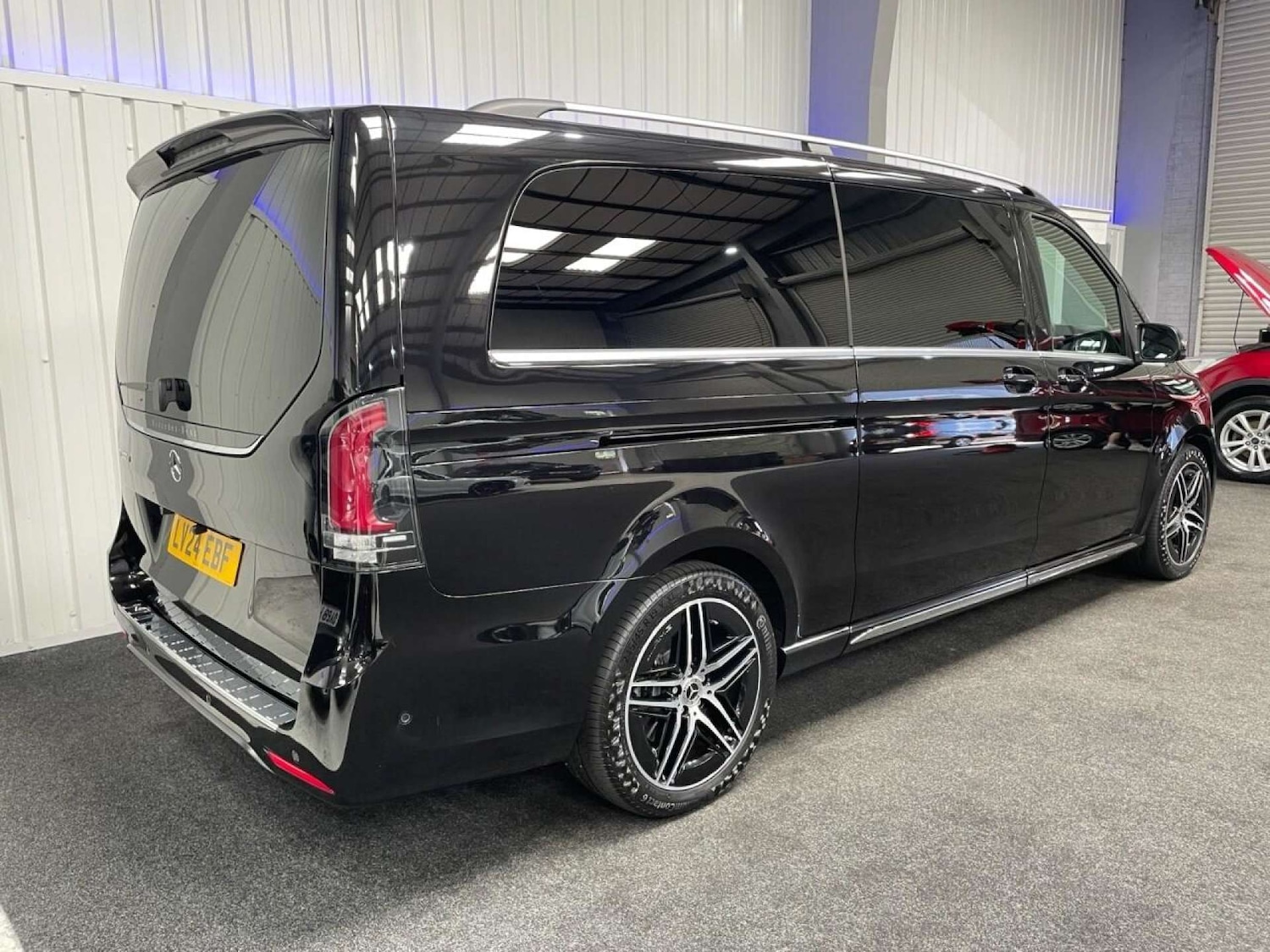 Used Mercedes-Benz V-Class 2024 for sale - 76600715: Photo 15