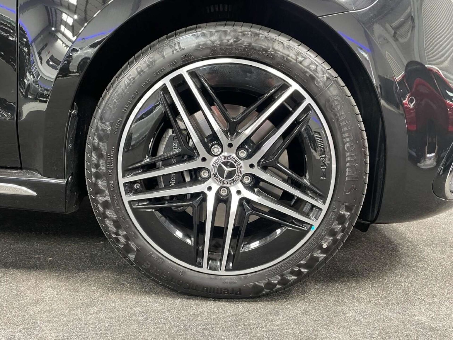 Used Mercedes-Benz V-Class 2024 for sale - 76600715: Photo 18