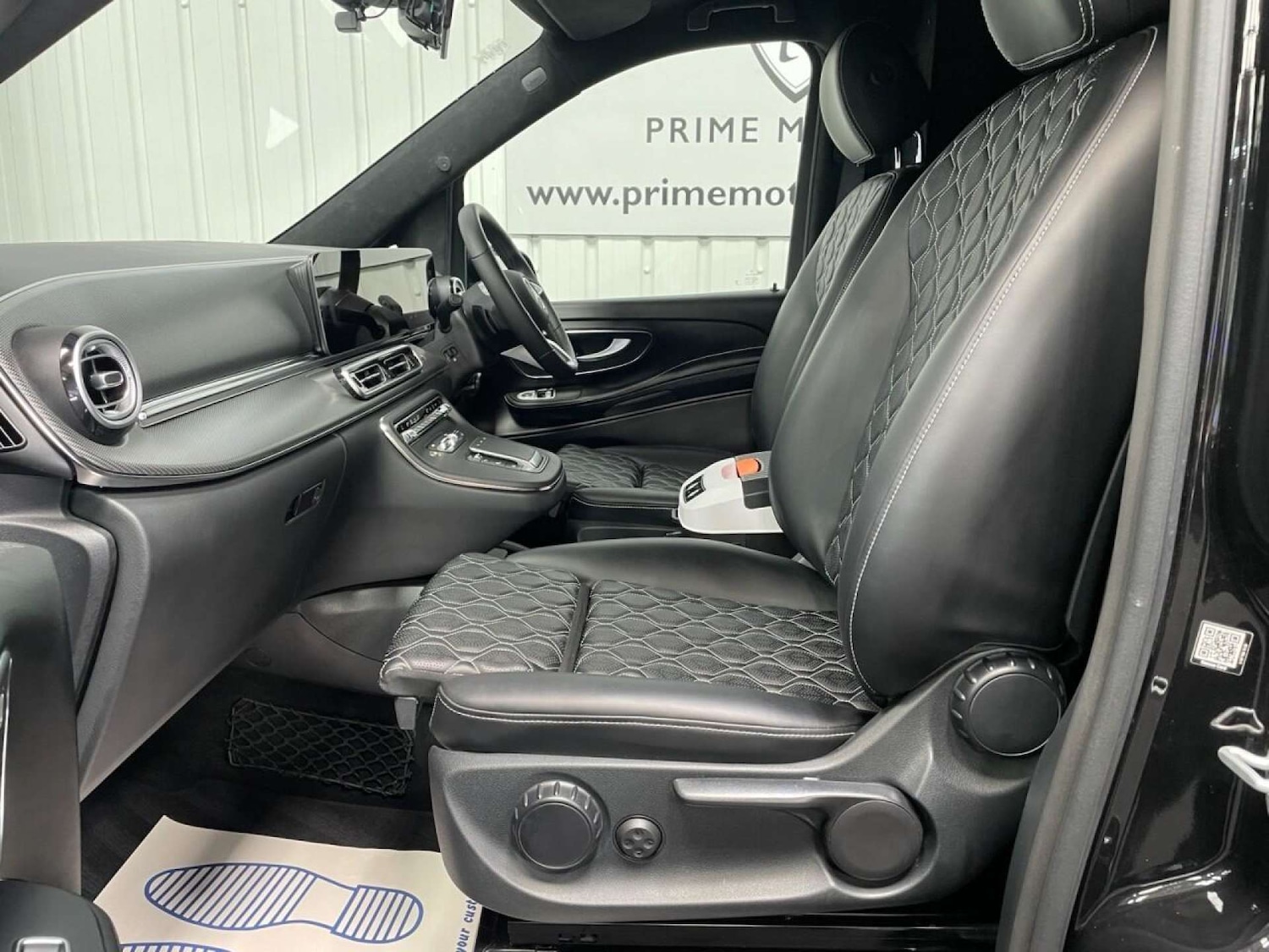 Used Mercedes-Benz V-Class 2024 for sale - 76600715: Photo 24