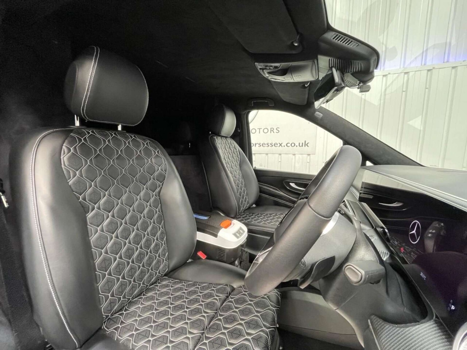 Used Mercedes-Benz V-Class 2024 for sale - 76600715: Photo 31