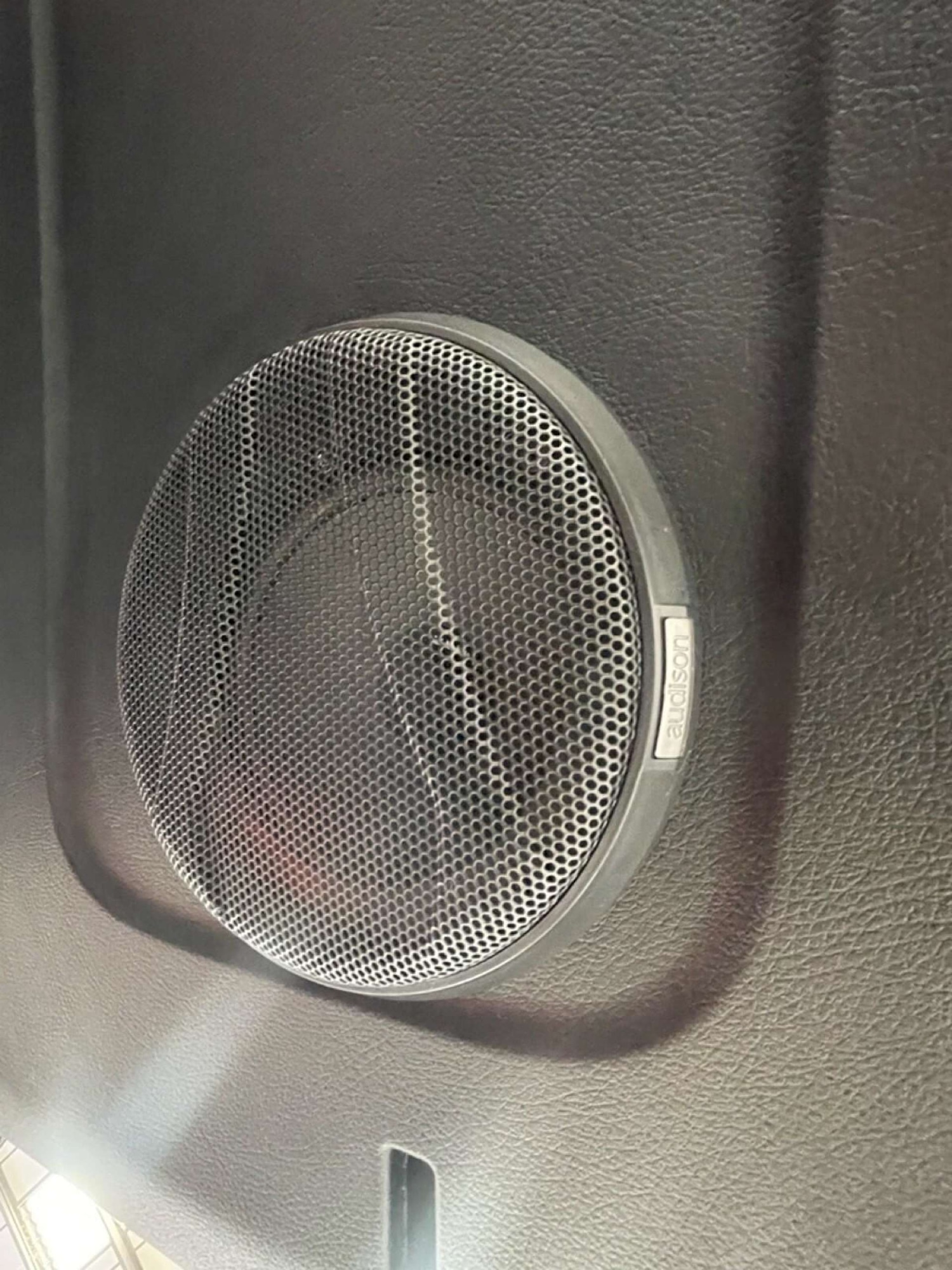 Used Mercedes-Benz V-Class 2024 for sale - 76600715: Photo 44