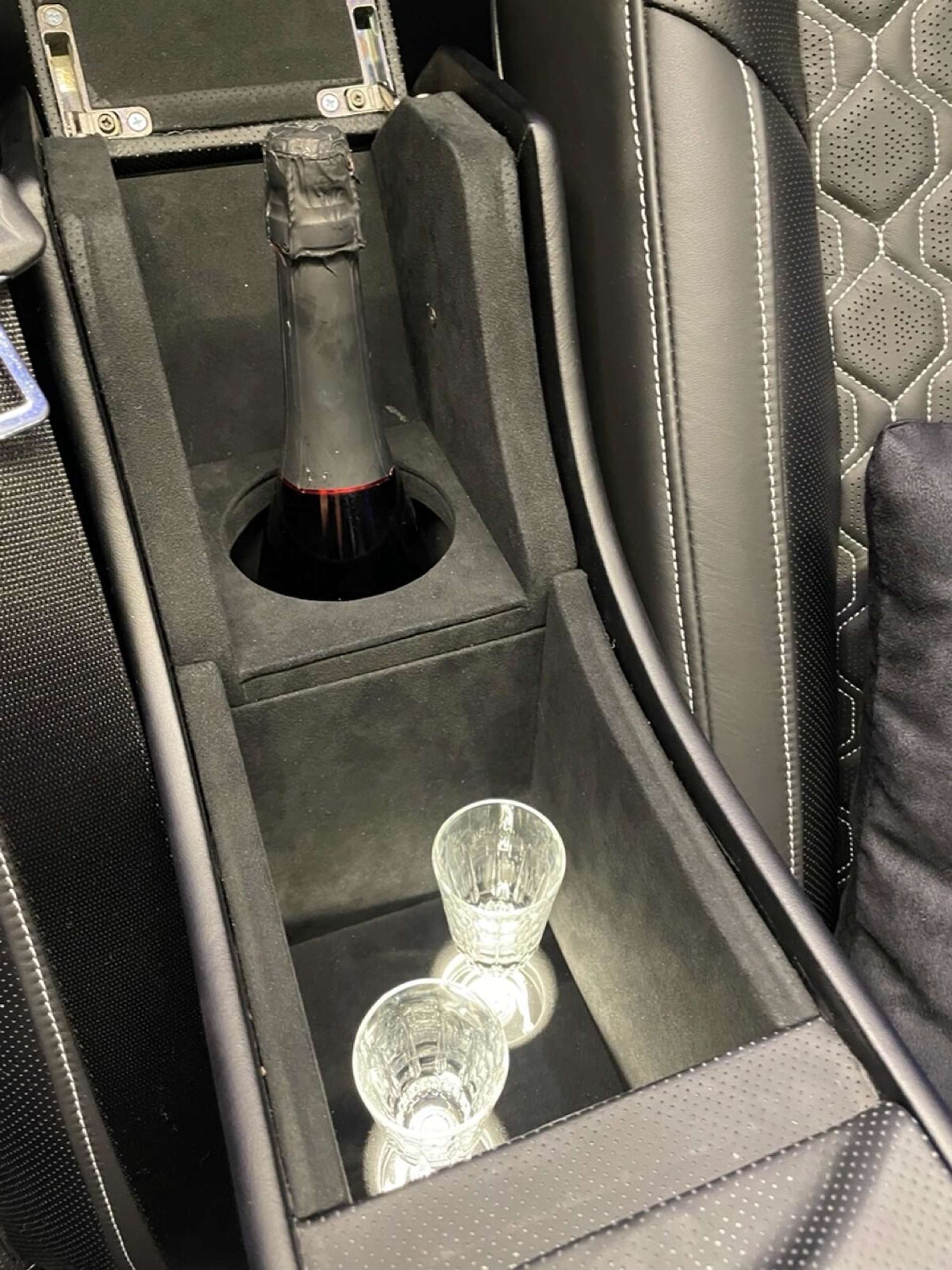 Used Mercedes-Benz V-Class 2024 for sale - 76600715: Photo 57