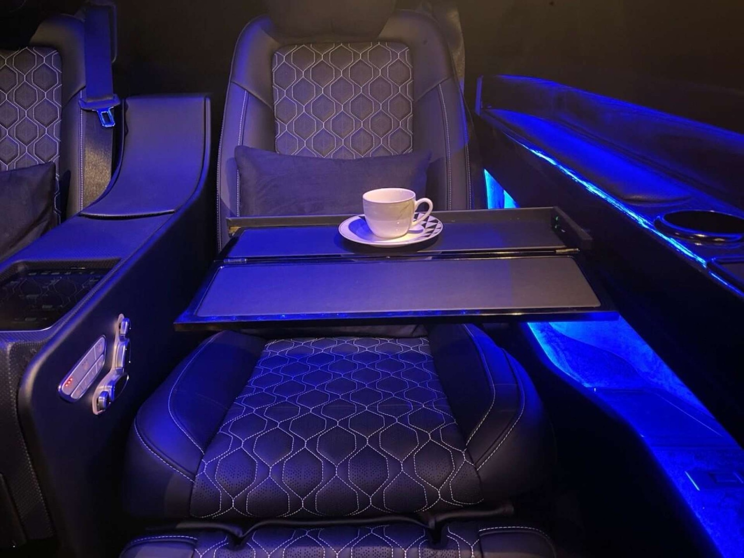 Used Mercedes-Benz V-Class 2024 for sale - 76600715: Photo 59