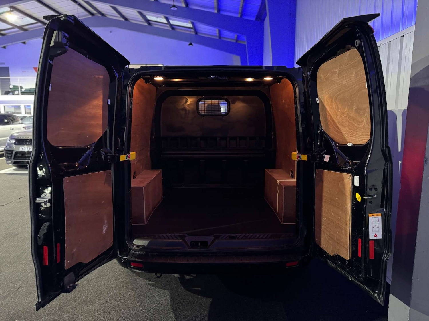 Used Ford Transit Custom 2018 for sale - 77129815: Photo 18