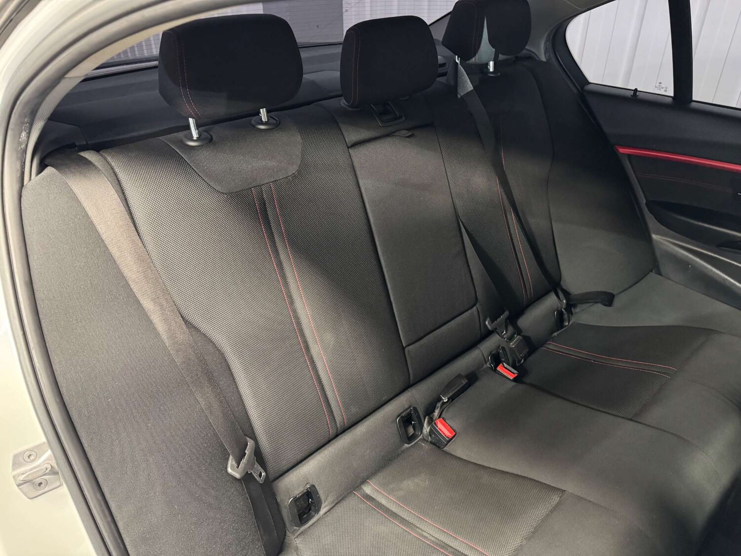 Used BMW 3 Series 2017 for sale - 77571299: Photo 40