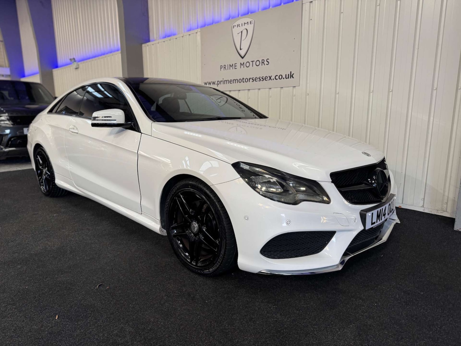 Used Mercedes-Benz E Class 2014 for sale - 77104157: Photo 1