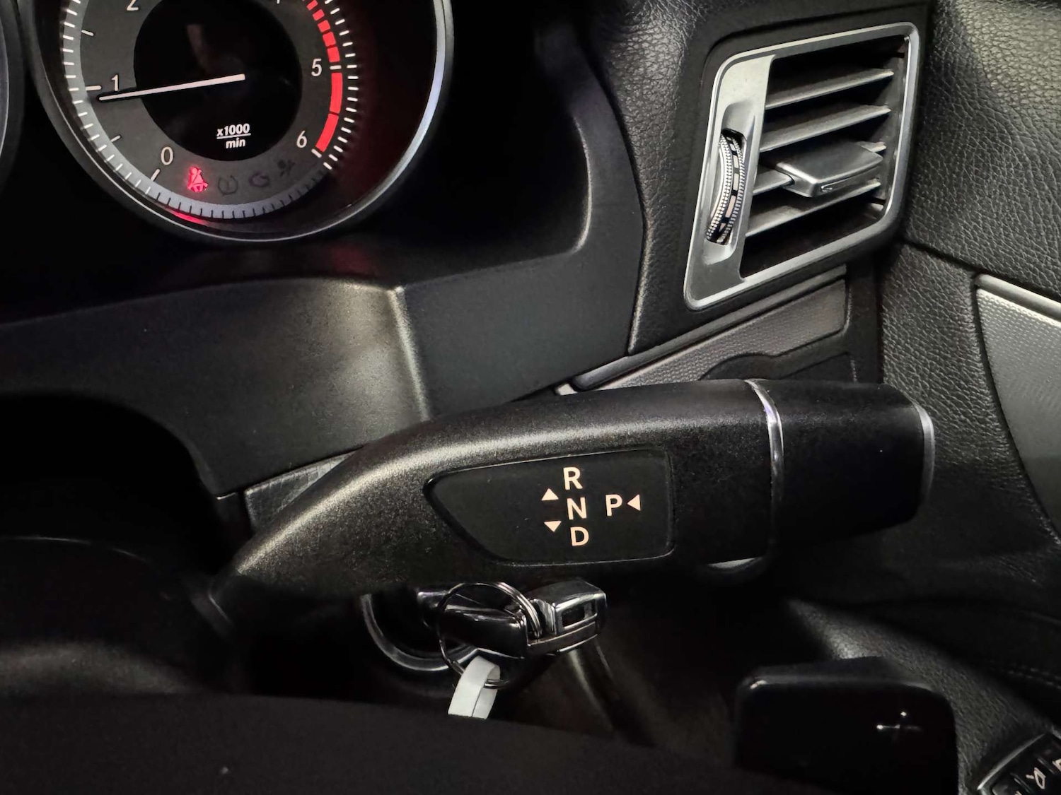 Used Mercedes-Benz E Class 2014 for sale - 77104157: Photo 60