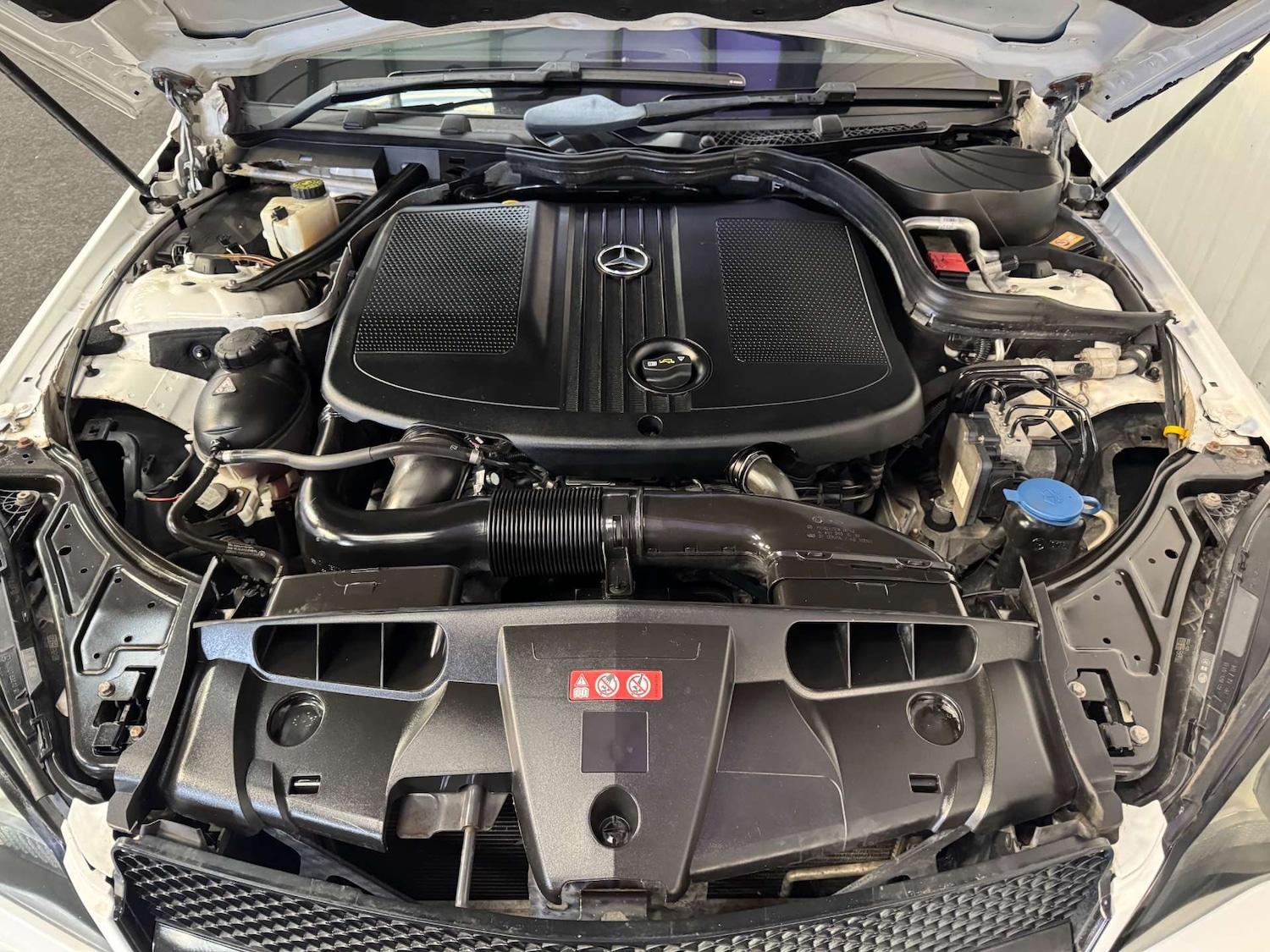 Used Mercedes-Benz E Class 2014 for sale - 77104157: Photo 63