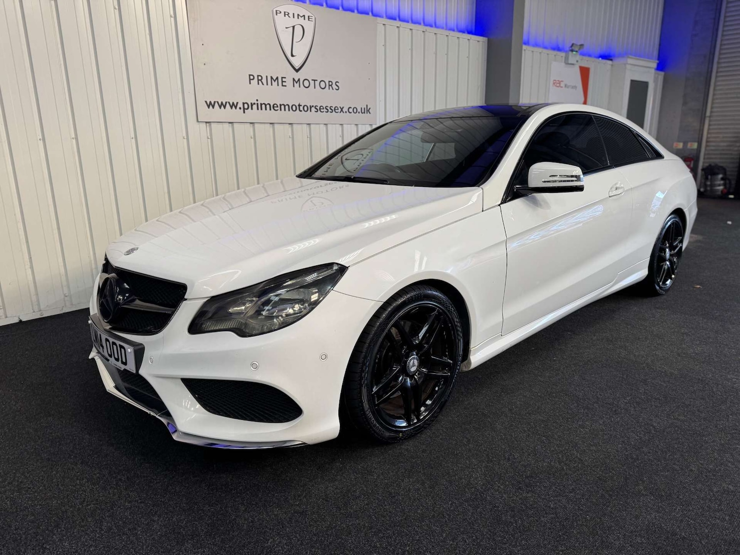 Used Mercedes-Benz E Class 2014 for sale - 77104157: Photo 9