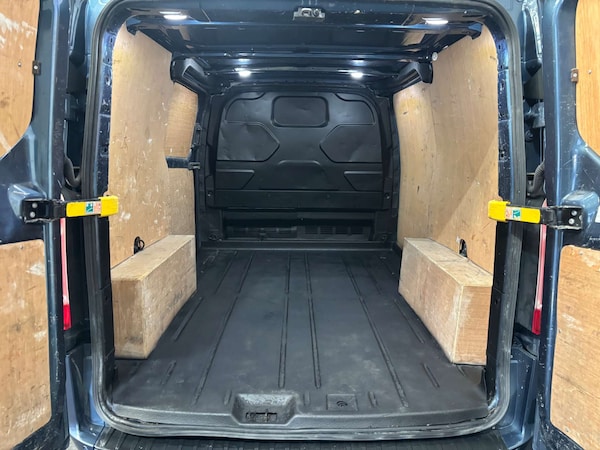 Used Ford Transit Custom 2020 for sale - 76278655: Photo 16