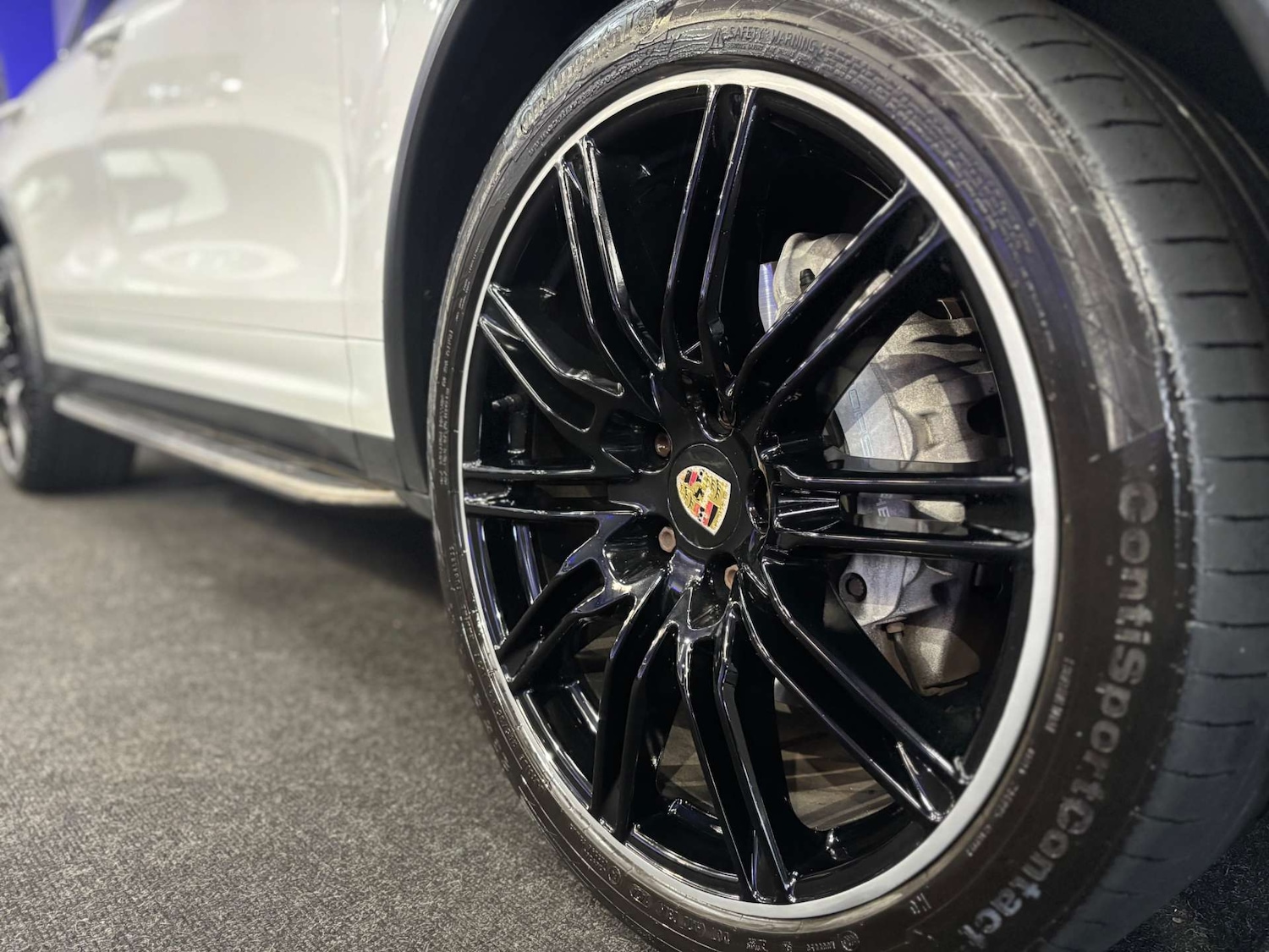 Used Porsche Cayenne 2016 for sale - 76602178: Photo 25