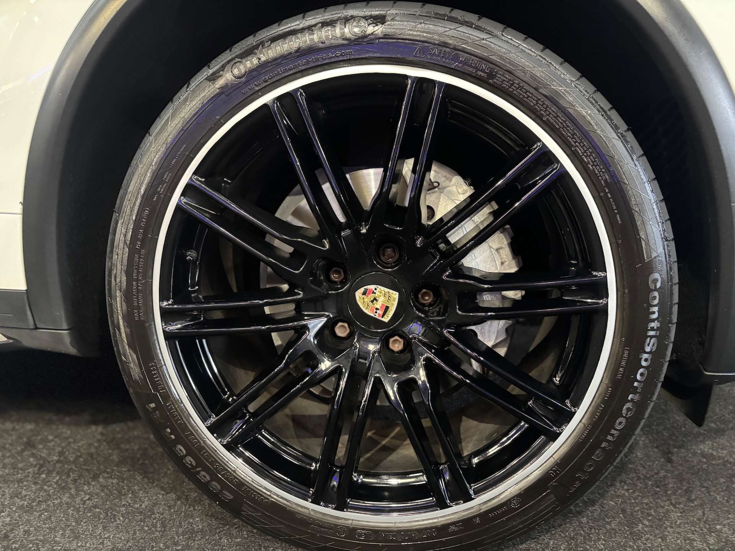 Used Porsche Cayenne 2016 for sale - 76602178: Photo 26