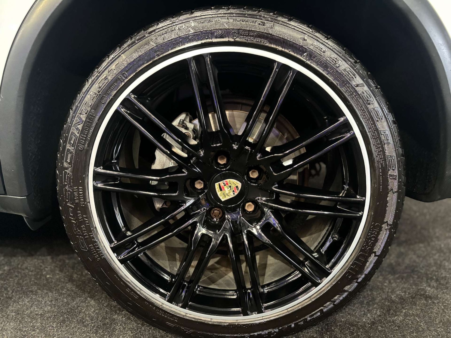 Used Porsche Cayenne 2016 for sale - 76602178: Photo 28