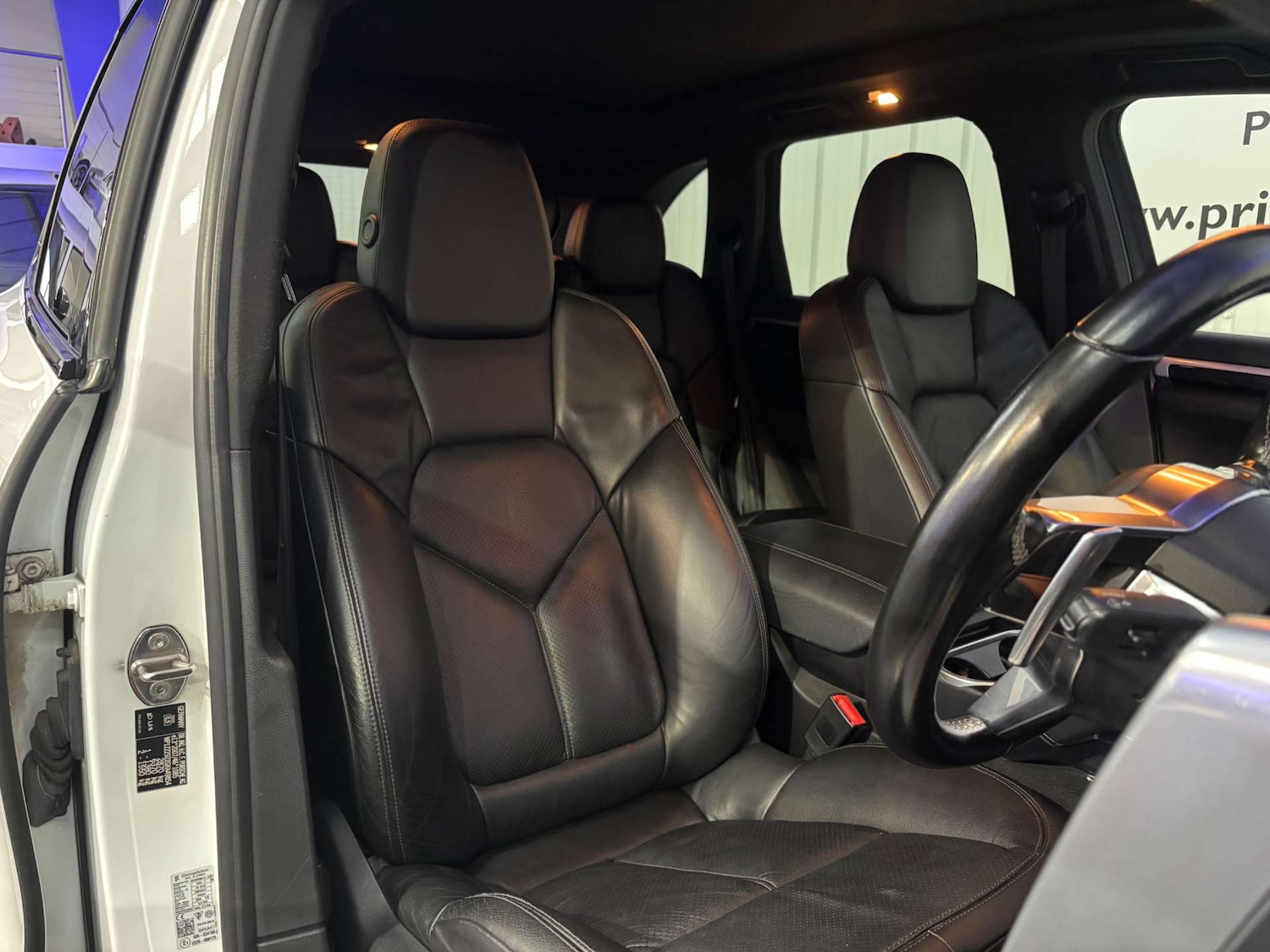 Used Porsche Cayenne 2016 for sale - 76602178: Photo 45