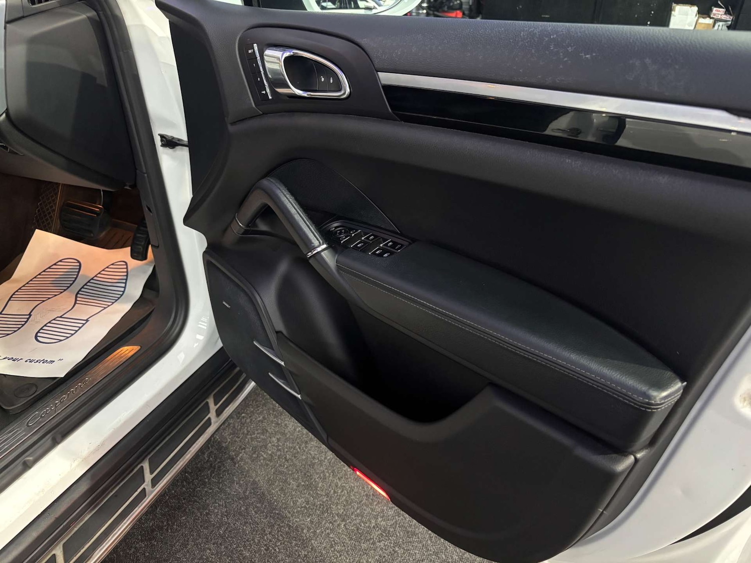 Used Porsche Cayenne 2016 for sale - 76602178: Photo 51