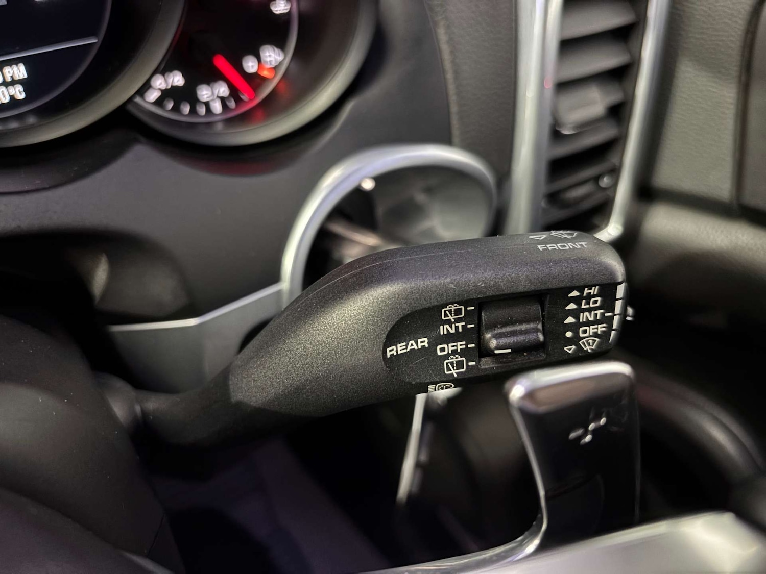 Used Porsche Cayenne 2016 for sale - 76602178: Photo 70