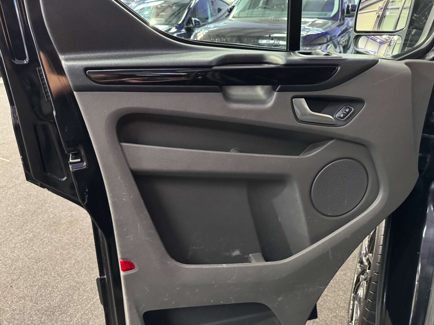 Used Ford Transit Custom 2022 for sale - 77937245: Photo 35