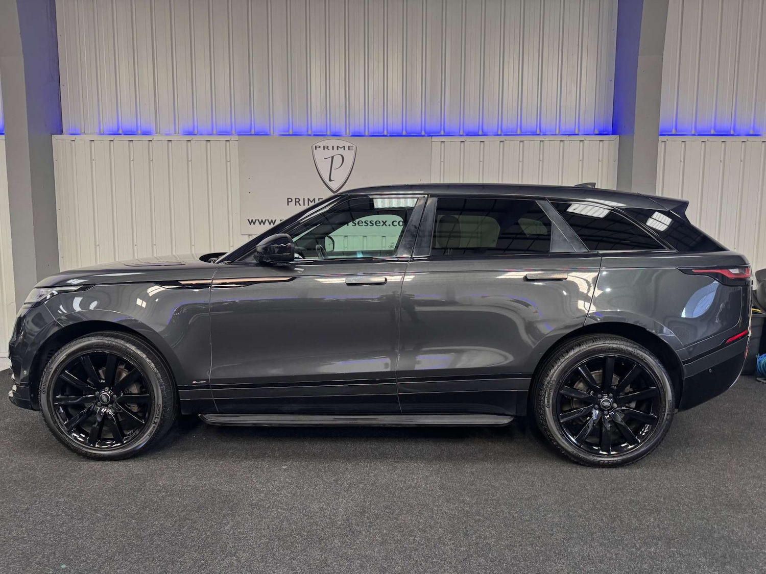 Used Land Rover Range Rover Velar 2018 for sale - 77745516: Photo 10