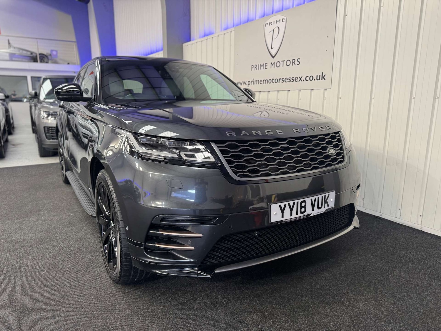 Used Land Rover Range Rover Velar 2018 for sale - 77745516: Photo 3